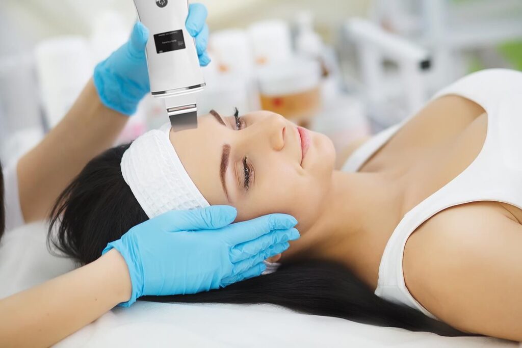 5 Reasons Why HydraFacial is So Popular